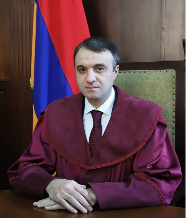 Արման Ռազմիկի Թովմասյան